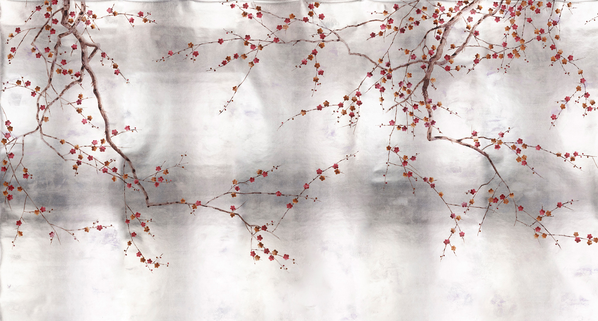 Обои ручная роспись Plum Blossom Original colourway on Tarnished Silver gilded paper with pearlescent antiquing Обои ручная роспись Plum Blossom Original colourway on Tarnished Silver gilded paper with pearlescent antiquing - постер Loft-Concept в Орле