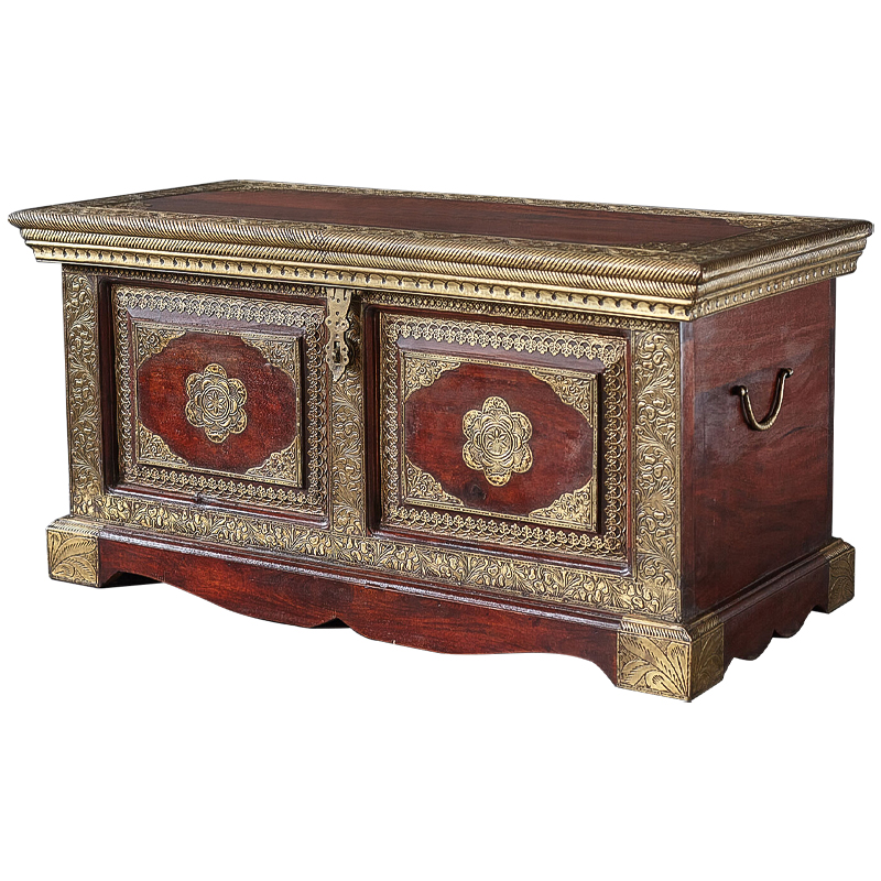 Сундук с латунной чеканкой Kanta Indian Inlaid Chest Латунь Коричневый Сундук с латунной чеканкой Kanta Indian Inlaid Chest Латунь Коричневый в Орле | Loft Concept