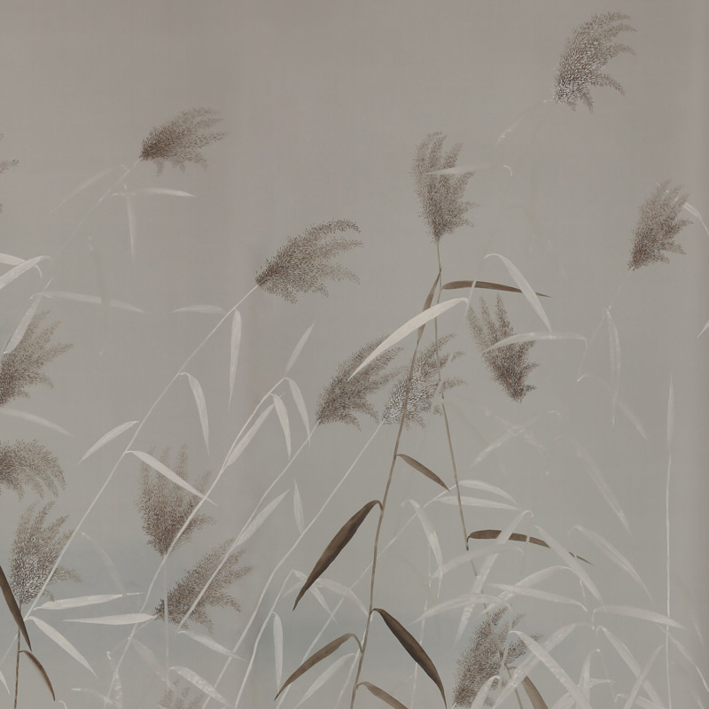 Обои ручная роспись Wild Grasses Special Colourway on Pale Grey dyed silk  в Орле | Loft Concept 