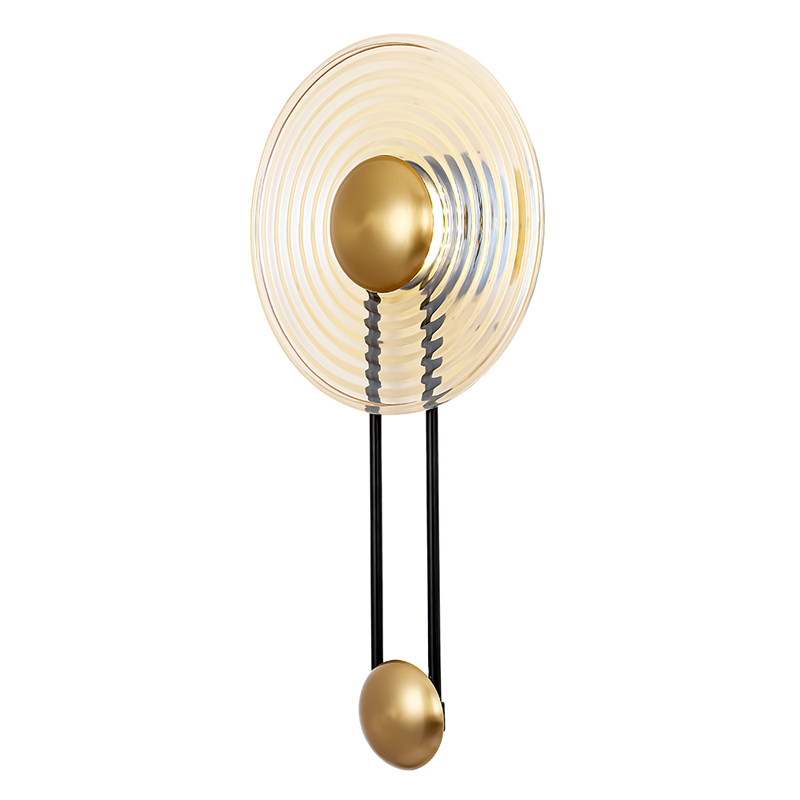 Бра с круглым рифленым плафоном янтарного цвета Savio Glass Disc Light Латунь Черный Янтарный Бра с круглым рифленым плафоном янтарного цвета Savio Glass Disc Light Латунь Черный Янтарный в Орле | Loft Concept