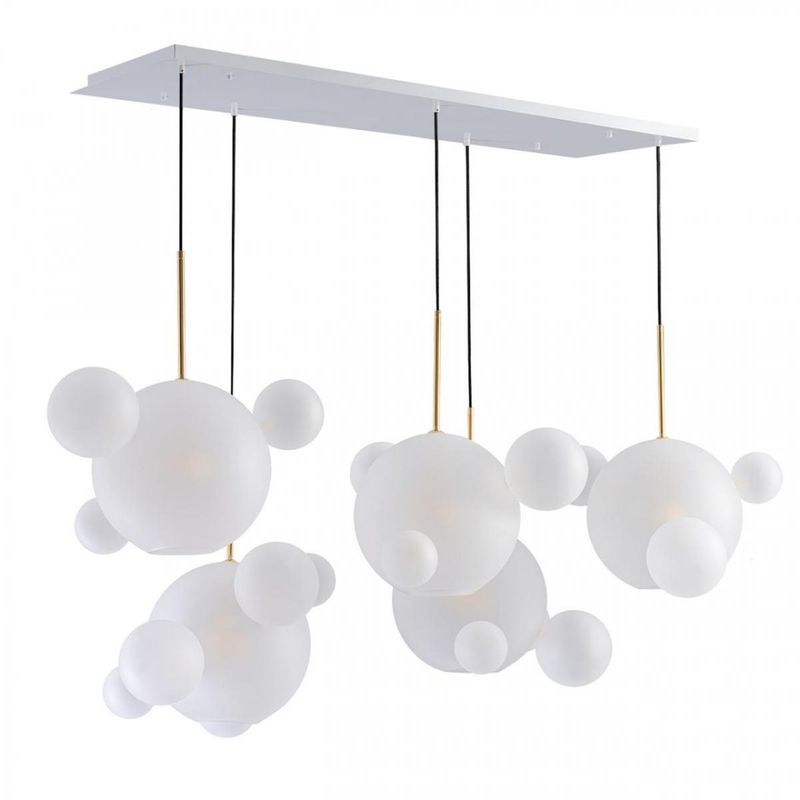 Линейный Светодиодный Светильник Giopato & Coombes Bubble Chandelier Linear Circle матовое белое стекло 5 плафонов Белый Золотой в Орле | Loft Concept 