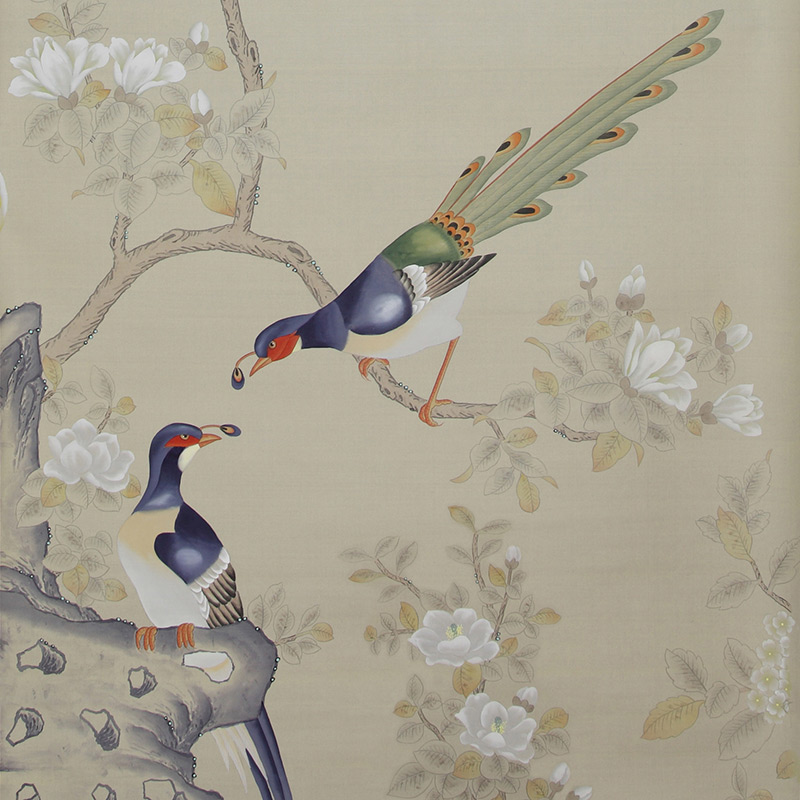 Обои ручная роспись Japanese Garden Special Colourway on Faint Gold metallic silk Обои ручная роспись Japanese Garden Special Colourway on Faint Gold metallic silk в Орле | Loft Concept