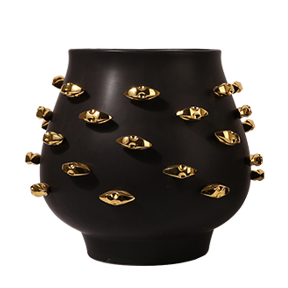 Ваза KISS Vase Black Черный Золотой Ваза KISS Vase Black Черный Золотой в Орле | Loft Concept