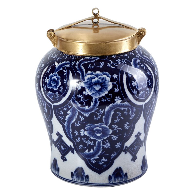 Ваза с насыщенным синим орнаментом и золотой крышкой Blue & White Ornament Белый Синий Золотой Ваза с насыщенным синим орнаментом и золотой крышкой Blue & White Ornament Белый Синий Золотой в Орле | Loft Concept