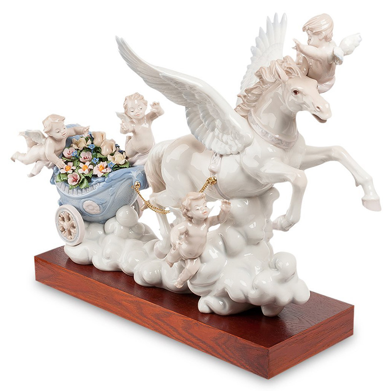 Статуэтка фарфоровая Небесная колесница Charming Statuette Белый Розовый Голубой Зеленый Бежевый Коричневый Статуэтка фарфоровая Небесная колесница Charming Statuette Белый Розовый Голубой Зеленый Бежевый Коричневый в Орле | Loft Concept