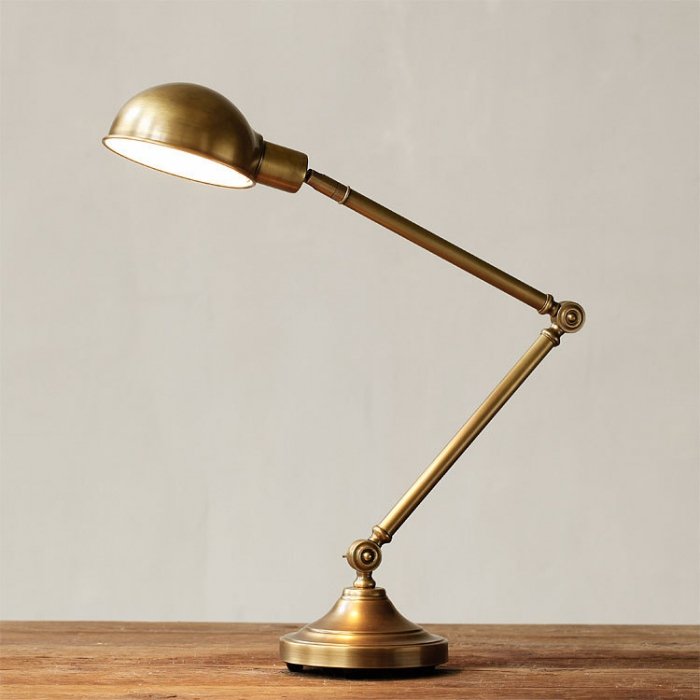 Настольная лампа Brass Vintage Loft Table Lamp Латунь Настольная лампа Brass Vintage Loft Table Lamp Латунь в Орле | Loft Concept