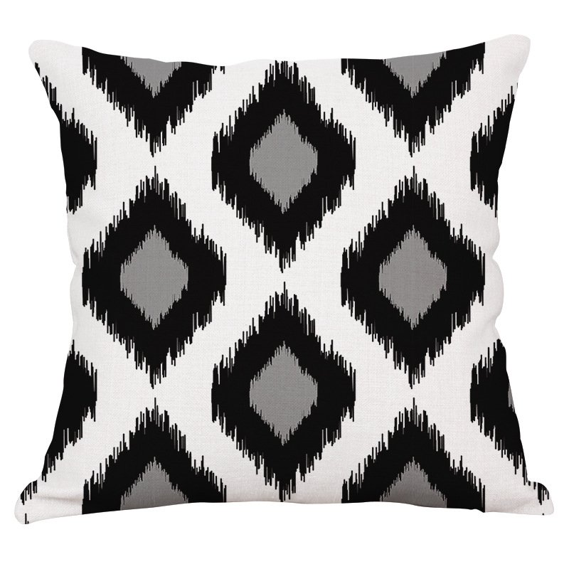 Декоративная подушка Black and White Pattern #4 Черно-белый Декоративная подушка Black and White Pattern #4 Черно-белый в Орле | Loft Concept