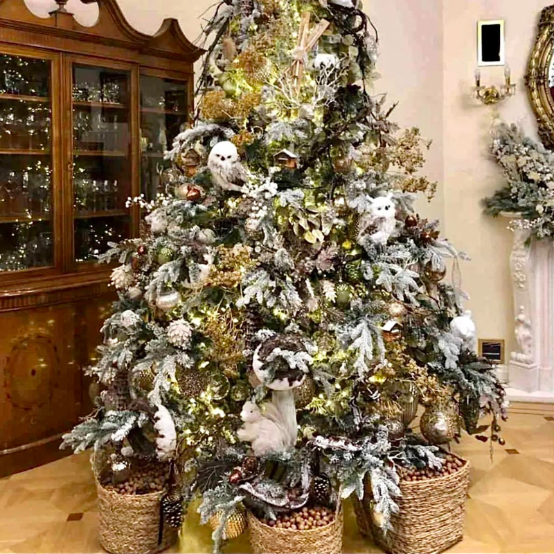 Ель Дизайнерская Украшенная Декором Christmas tree Premium Winter Night Золотой Белый Зеленый в Орле | Loft Concept 