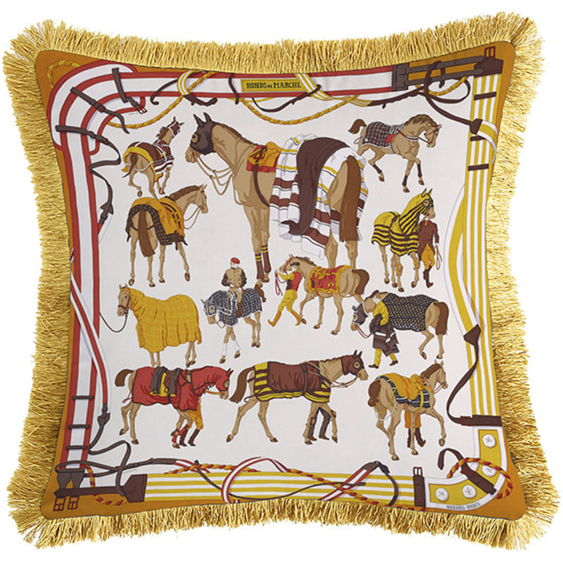 Декоративная подушка Hermes Horses Beige 133 Бежевый Желтый Коричневый Золотой в Орле | Loft Concept 