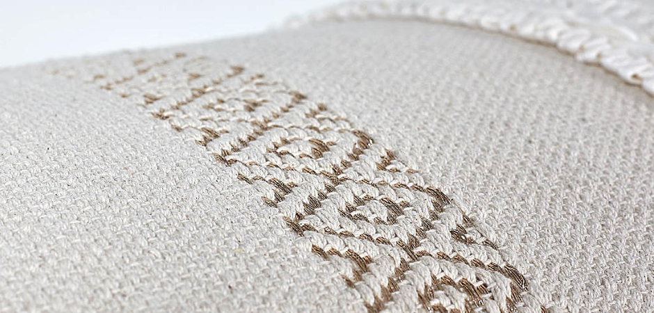 Оттоманка Ivory Kilim Ornament Оттоманка Ivory Kilim Ornament - Loft-Concept в Орле