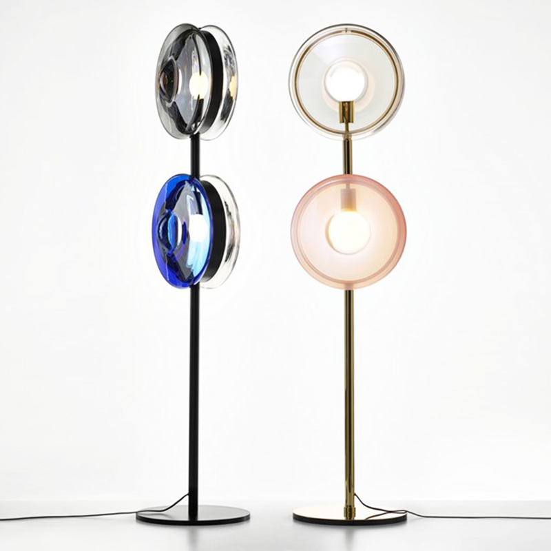 Торшер Bomma Orbital floor lamp Латунь Серый Синий Прозрачный Розовый (Rose) Черный Торшер Bomma Orbital floor lamp Латунь Серый Синий Прозрачный Розовый (Rose) Черный в Орле | Loft Concept
