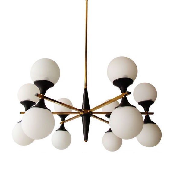 Люстра Ball Valley Arredoluce Chandelier Белый Латунь Черный Люстра Ball Valley Arredoluce Chandelier Белый Латунь Черный в Орле | Loft Concept