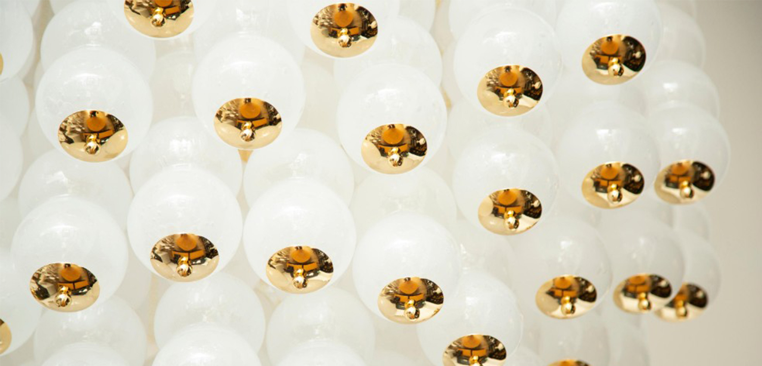 Дизайнерская Люстра Модерн середины ХХ века Flushmount Murano White Glass and Brass Ceiling Light - фото №1