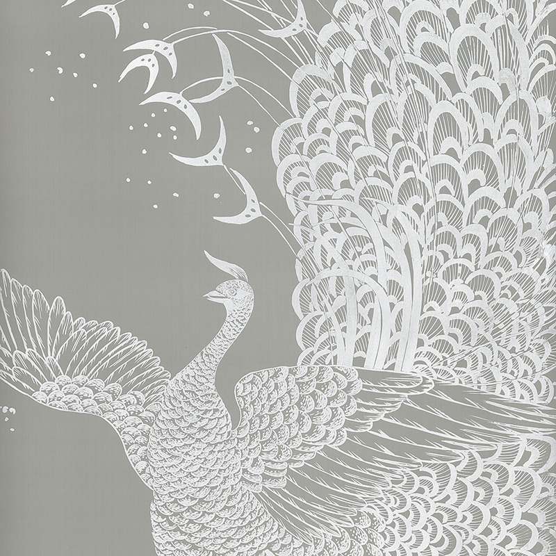 Обои ручная роспись в стиле Арт-деко Whistler Peacocks Special Colourway on Pale Grey dyed silk Обои ручная роспись в стиле Арт-деко Whistler Peacocks Special Colourway on Pale Grey dyed silk в Орле | Loft Concept