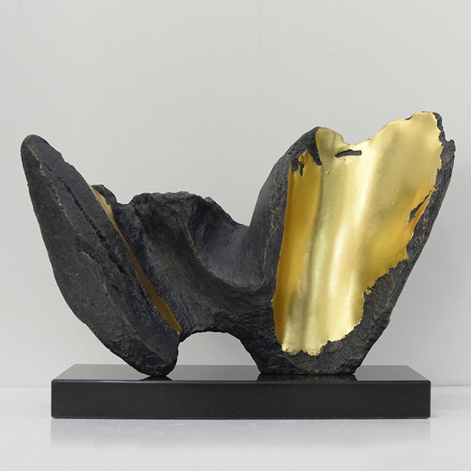 Арт-объект bronze sculpture Черный Глянцевое золото Арт-объект bronze sculpture Черный Глянцевое золото в Орле | Loft Concept