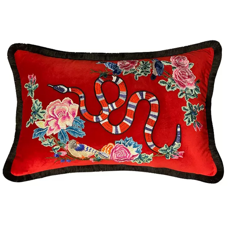 Декоративная подушка с вышивкой стиль Gucci Змея Micrurus Pillow Красная Красный Мульти в Орле | Loft Concept 