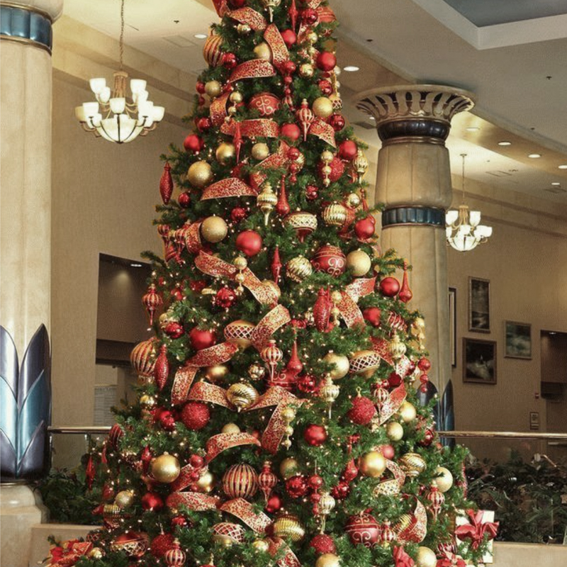Дизайнерская Новогодняя Елка с Красным и Золотым декором Christmas Tree Golden Braid Красный Золотой Дизайнерская Новогодняя Елка с Красным и Золотым декором Christmas Tree Golden Braid Красный Золотой в Орле | Loft Concept
