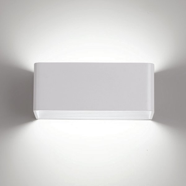 Спот White Cube Spot Long Серебряный Спот White Cube Spot Long Серебряный в Орле | Loft Concept