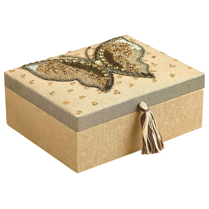 Шкатулка с вышивкой из бисера Butterfly Beads Embroidery Box Бежевый Серебряный Золотой Шкатулка с вышивкой из бисера Butterfly Beads Embroidery Box Бежевый Серебряный Золотой в Орле | Loft Concept