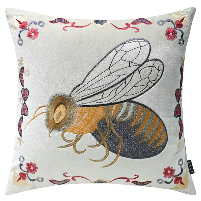 Декоративная подушка с вышивкой Пчела Стиль Gucci Bee Pillow Бежевый Мульти Декоративная подушка с вышивкой Пчела Стиль Gucci Bee Pillow Бежевый Мульти в Орле | Loft Concept