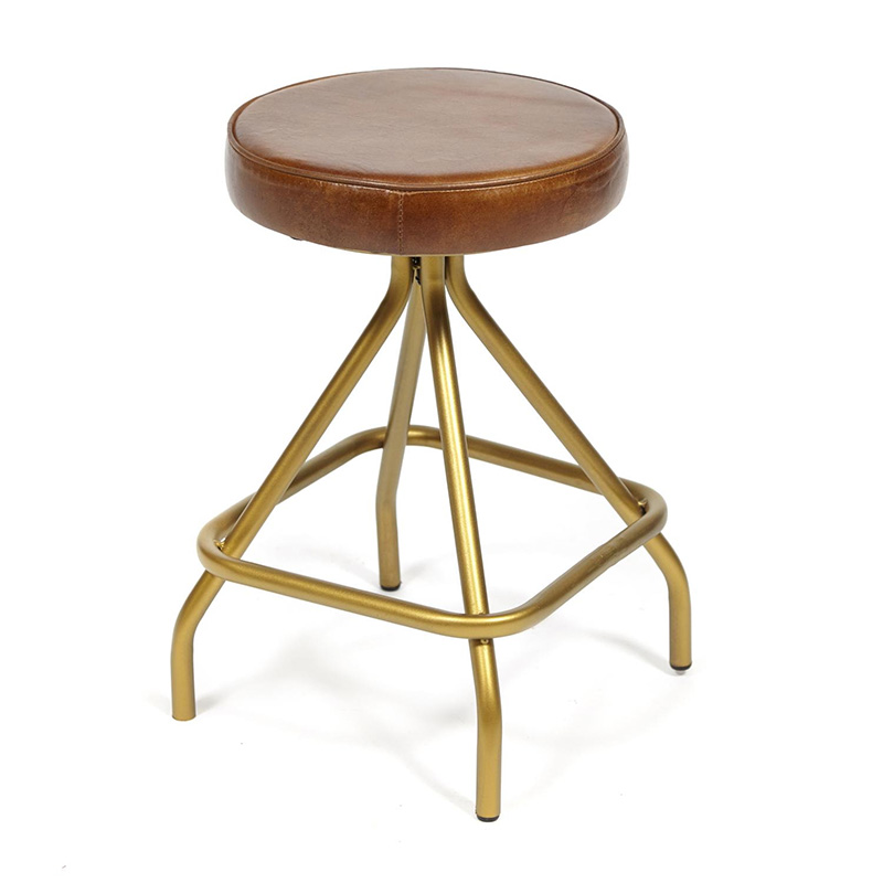 Стул из кожи буйвола Industrial leather stool Коричневый Латунь Стул из кожи буйвола Industrial leather stool Коричневый Латунь в Орле | Loft Concept