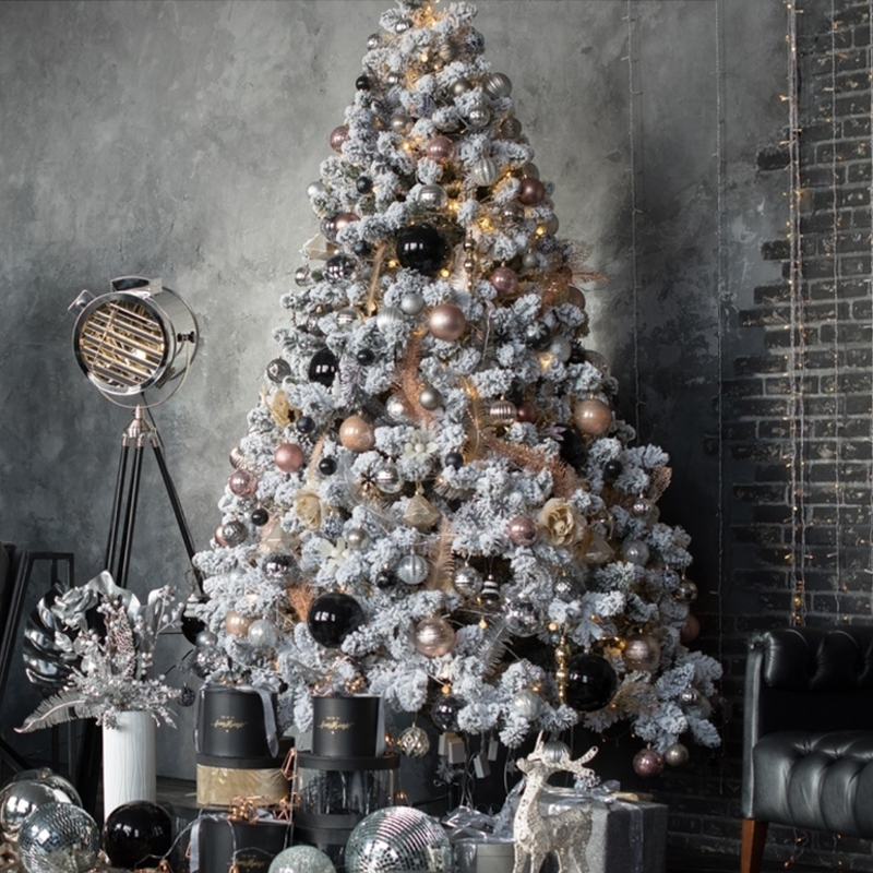 Елка Дизайнерская Украшенная Черным и Золотым декором Christmas tree Black and Gold Золотой Белый Черный Елка Дизайнерская Украшенная Черным и Золотым декором Christmas tree Black and Gold Золотой Белый Черный в Орле | Loft Concept