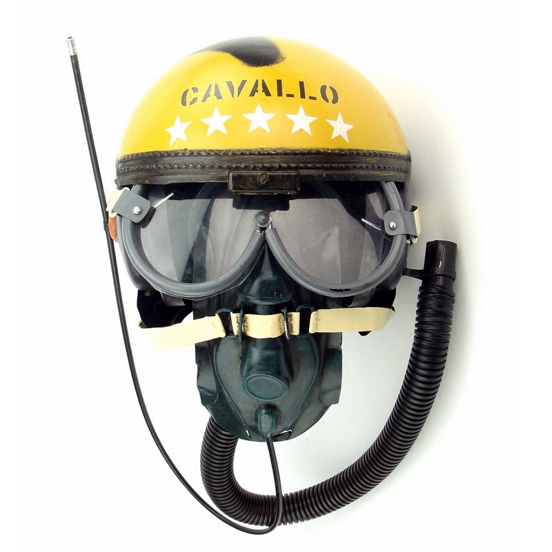 Аксессуар на стену Helmet with Glasses Желтый Черный Аксессуар на стену Helmet with Glasses Желтый Черный в Орле | Loft Concept
