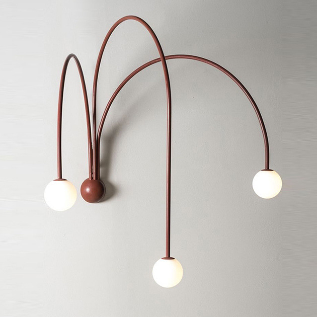Бра Quattro lampade da parete Черный Красный Золотой Бра Quattro lampade da parete Черный Красный Золотой в Орле | Loft Concept