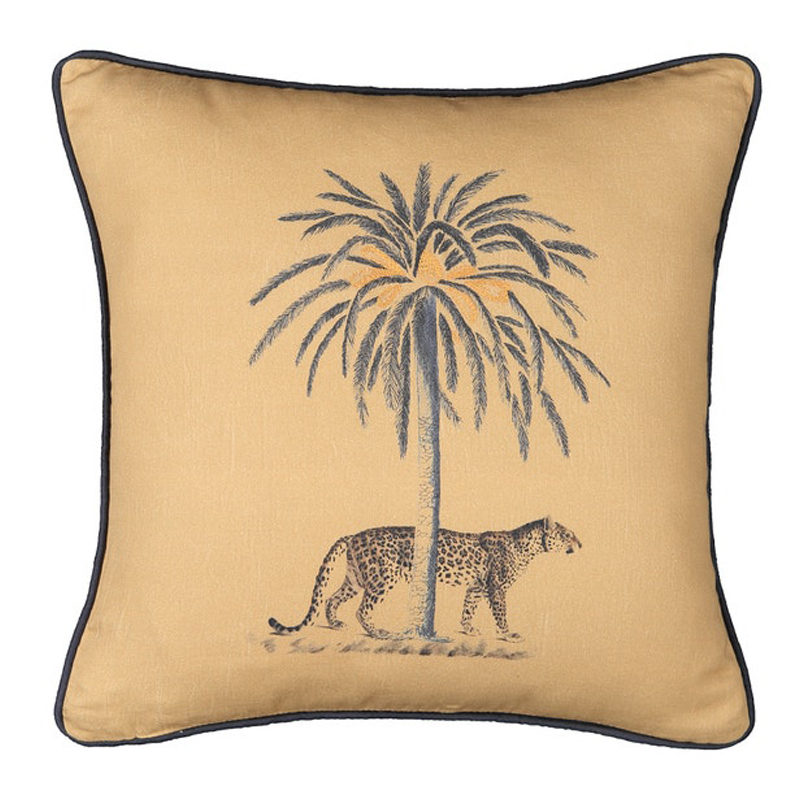 Подушка Leopard and palm Бежевый Подушка Leopard and palm Бежевый в Орле | Loft Concept