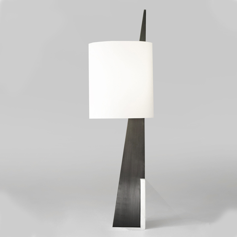 Торшер CUT TRIANGLE II Белый Серый (Gray) Торшер CUT TRIANGLE II Белый Серый (Gray) в Орле | Loft Concept