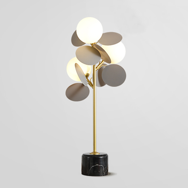 Настольная лампа MATISSE Table Lamp Белое матовое стекло Белый Золотой Черный Мокко Настольная лампа MATISSE Table Lamp Белое матовое стекло Белый Золотой Черный Мокко в Орле | Loft Concept