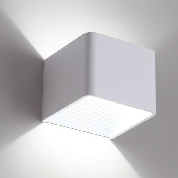 Спот White Cube Spot Short Серебряный Спот White Cube Spot Short Серебряный в Орле | Loft Concept