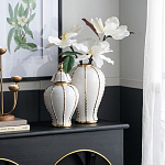 Ваза с золотыми полосами на белом фоне Chinoiserie Ceramics варинант исполнения - 1 | Loft Concept в Орле