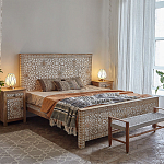 Двуспальная кровать из массива манго с резьбой Celestino Grey Mango Bed варинант исполнения - 2 | Loft Concept в Орле