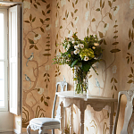 Обои ручная роспись Gustavian Tree of Life Special Colourway on Edo custom white painted silk варинант исполнения - 1 | Loft Concept в Орле