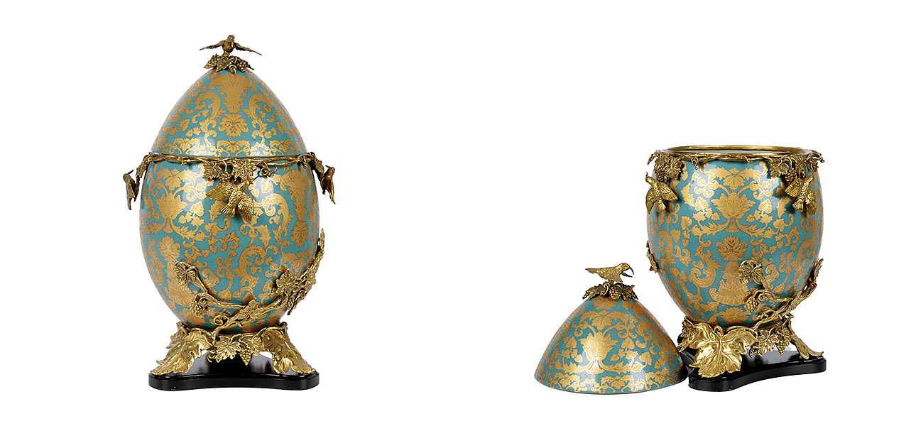 Шкатулка фарфоровая с крышкой с бронзовыми элементами Porcelain & Bronze Шкатулка фарфоровая с крышкой с бронзовыми элементами Porcelain & Bronze - Loft-Concept в Орле