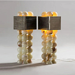 Настольная лампа с основанием из 24 выточенных сферических камней Through Stone варинант исполнения - 2 | Loft Concept в Орле