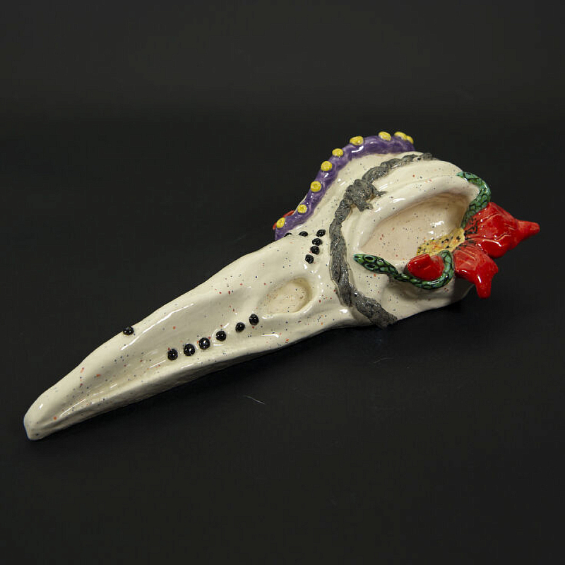 Скульптура CROWN SKULL Бежевый Красный Фиолетовый Скульптура CROWN SKULL Бежевый Красный Фиолетовый в Орле | Loft Concept
