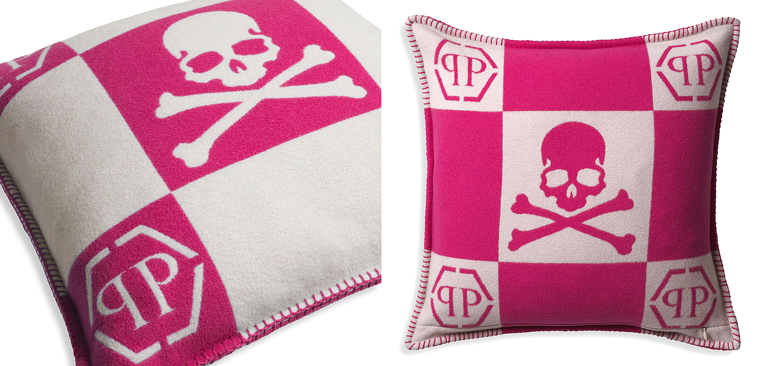 Подушка Philipp Plein Cushion Cashmere Skull 45 x 45 Pink Подушка Philipp Plein Cushion Cashmere Skull 45 x 45 Pink - Loft-Concept в Орле