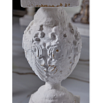 Приставной столик с резным античным узором Antique Engraving варинант исполнения - 3 | Loft Concept в Орле