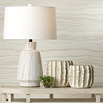 Настольная лампа с корпусом в форме вазы и белым абажуром Lots of Strokes варинант исполнения - 4 | Loft Concept в Орле