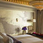 Обои ручная роспись в стиле Арт-деко Whistler Peacocks Special Colourway on 12 Carat White Gold gilded silk варинант исполнения - 1 | Loft Concept в Орле