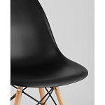 Пластиковый стул на ножках из массива бука Eames Black варинант исполнения - 2 | Loft Concept в Орле