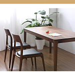 Стул деревянный с мягким сиденьем из черной натуральной кожи Moon Walnut Furniture варинант исполнения - 1 | Loft Concept в Орле