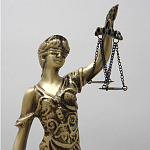 Статуэтка бронзовая Фемида Bronze Goddess варинант исполнения - 1 | Loft Concept в Орле