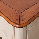 ТВ-тумба из массива дерева в стиле прованс Montmartre Provence TV Stand варинант исполнения - 5 | Loft Concept в Орле