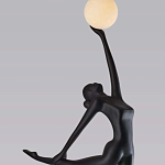 Торшер черная статуэтка Девушка Girl Carries Light Balls варинант исполнения - 2 | Loft Concept в Орле