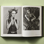 Книга в подарок творческий путь Брюса Вебера Bruce Weber. My Education варинант исполнения - 9 | Loft Concept в Орле