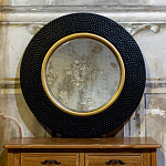 Зеркало в черной фактурной раме с золотым кантом Summon the Light варинант исполнения - 4 | Loft Concept в Орле