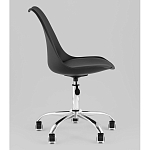 Офисный стул на металлическом основании EGGERY Black пластик варинант исполнения - 4 | Loft Concept в Орле